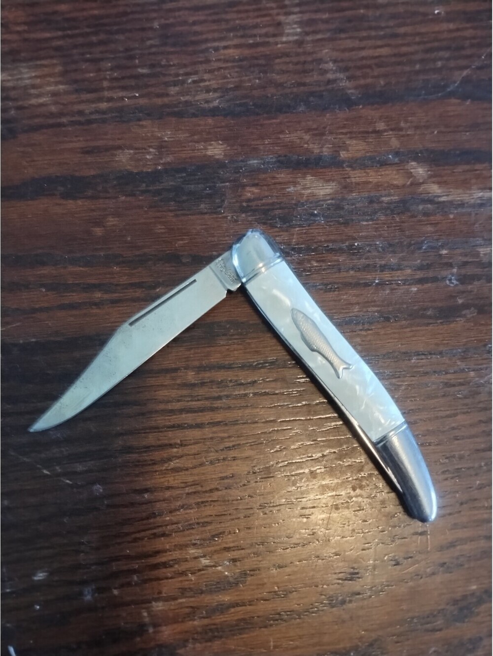 Vintage Imperial 1 Blade Folding Pocket Fishing Knife Mother of Pearl Fish Knife